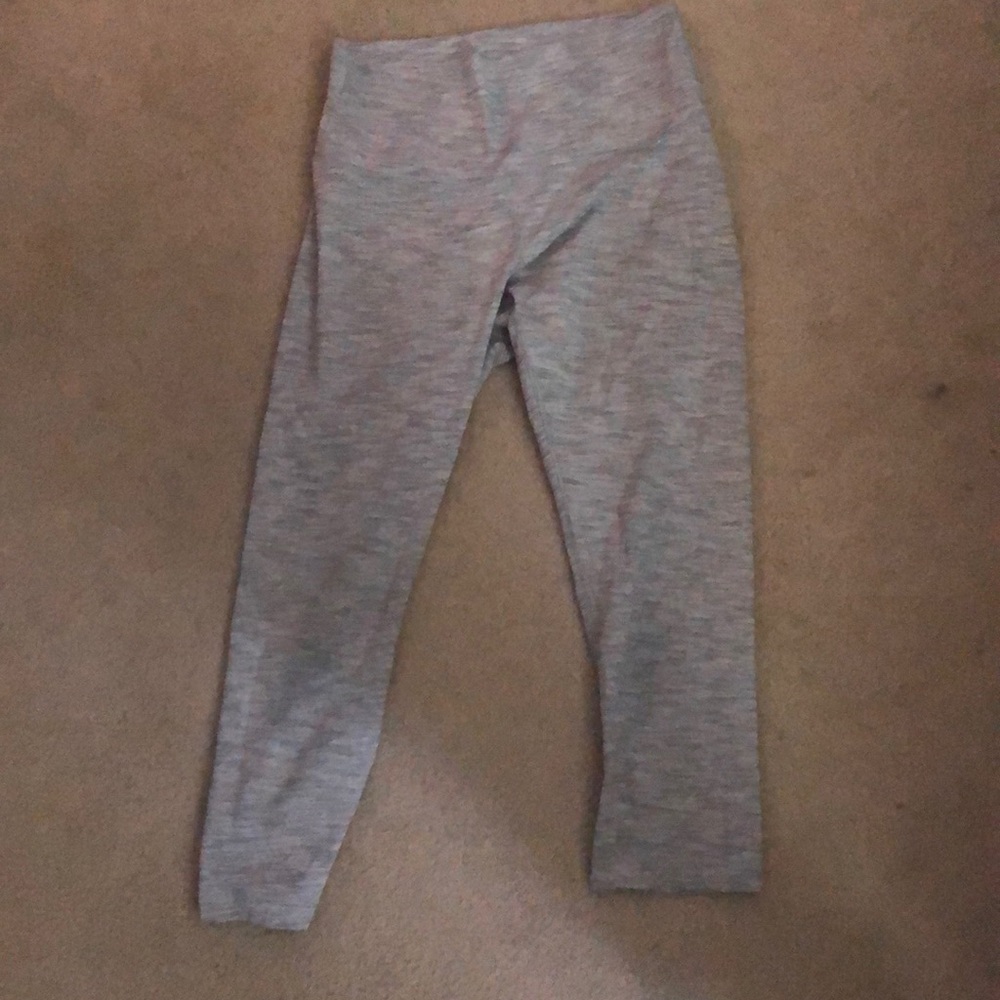 Lululemon Wunder Unders crop size 8